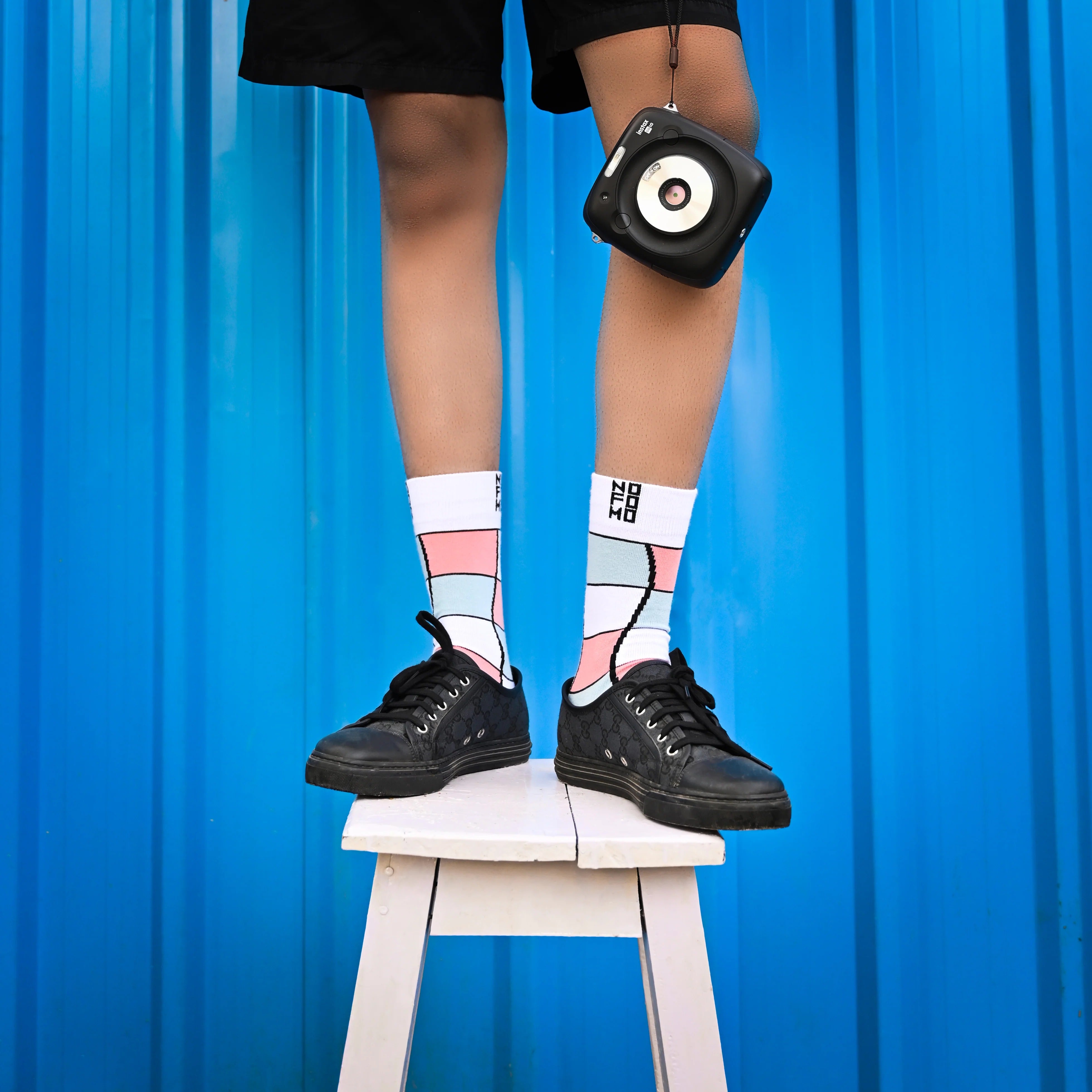 Waves - Crew Length Socks