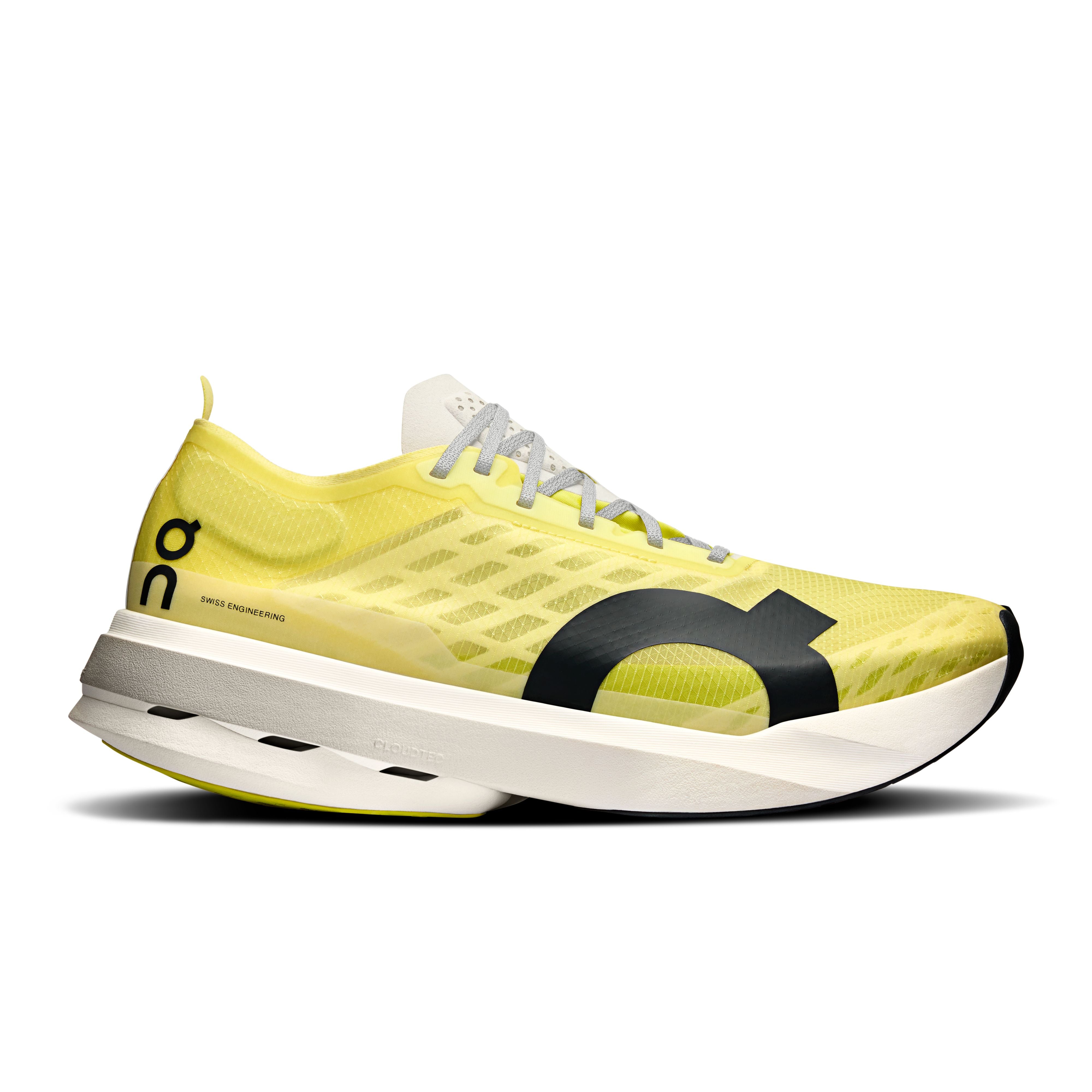 ON Cloudboom Strike 'Limelight | Wolf'