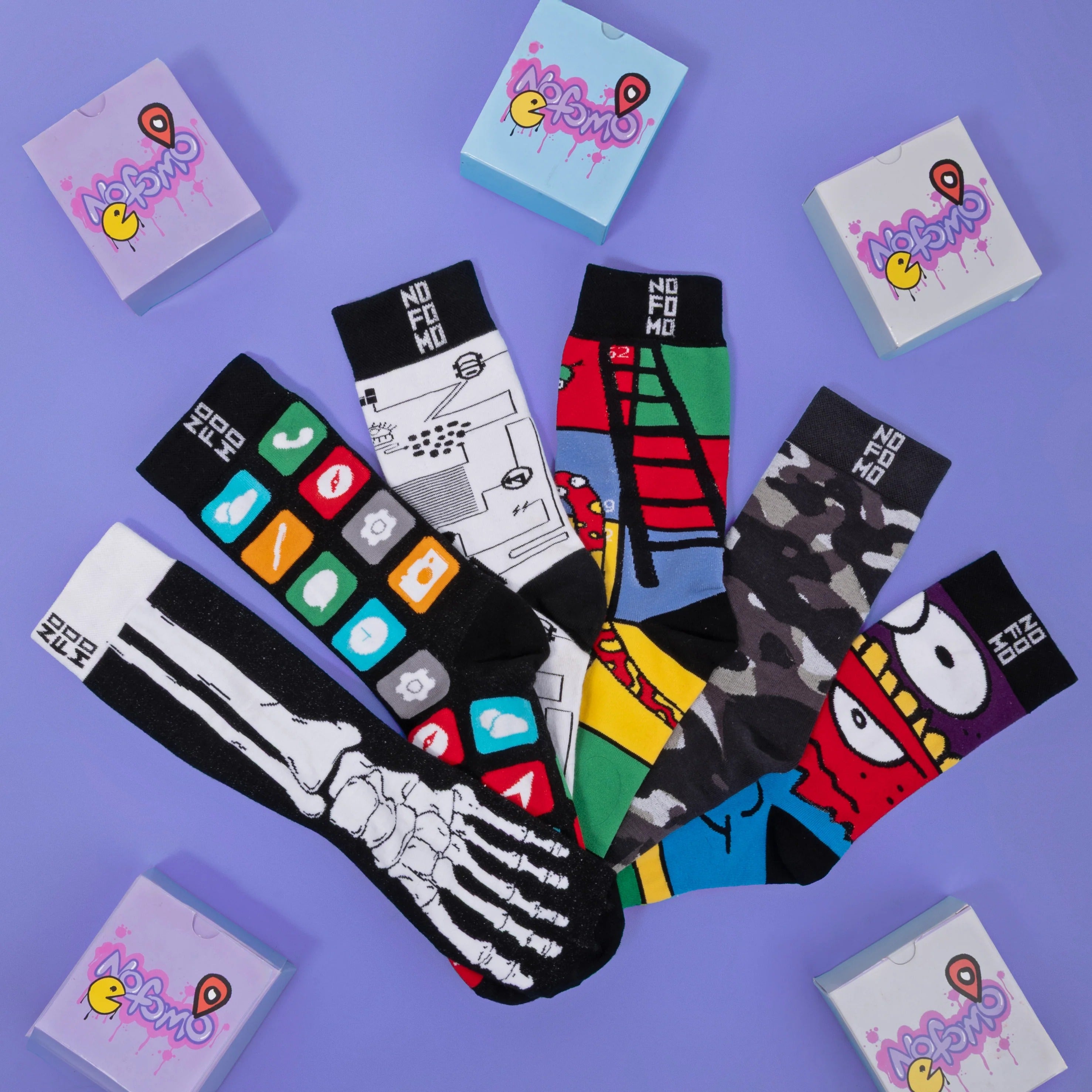 Box Of 6 - Crew Length Socks)